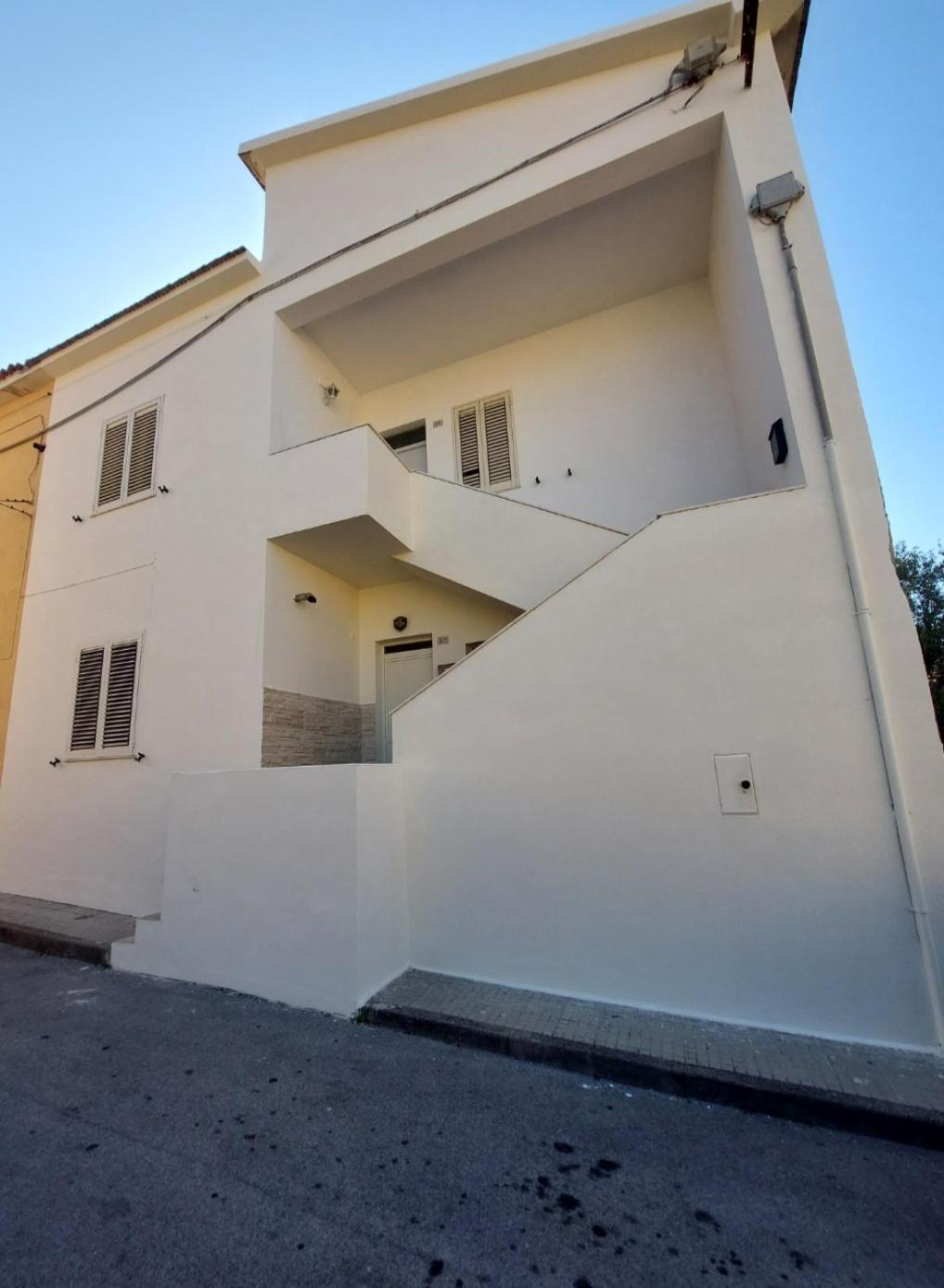 Elizabeth Guest House Arzachena Exteriör bild